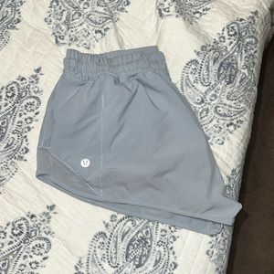 Lululemon Hotty Hot 2.5 size 8